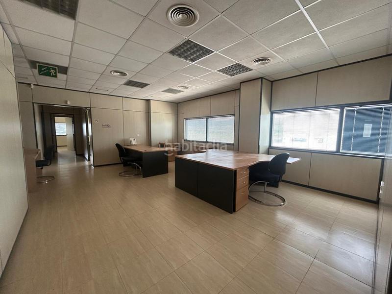 Foto 90efd5e1-ec3b-4a28-8bcb-9570d18e5141. Miete fabrikhalle in Llorenç del Penedès