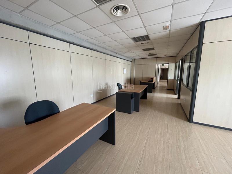 Foto f9fb43ef-b738-431d-8f38-797ac2957846. Miete fabrikhalle in Llorenç del Penedès