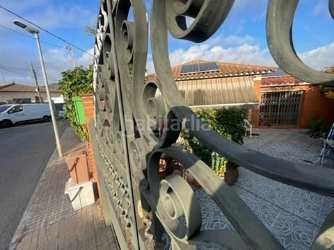 Foto d9e2ee0e-bb38-4fdd-998e-1d92b69be75b. Casa a Santa Oliva