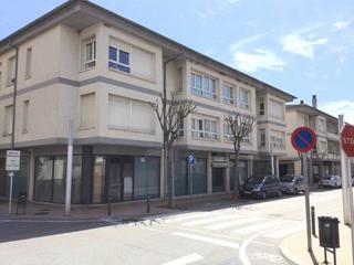 Local commercial à Avenida dels països catalans 28. Cesion de remate local comercial en riudellots de la selva