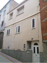 Mas à Espluga de Francolí (L´). Cesion de remate casa con patio en lespluga de francolí