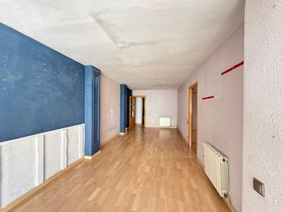 Pis a Segur de Calafell Nucli Urbà. Vivienda en venta en segur de calafell  planta baja con terraza