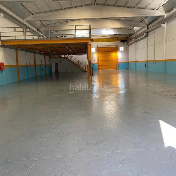 Foto 437552db-c41d-4864-8881-a2471d84d184. Fabrikhalle in Riudoms