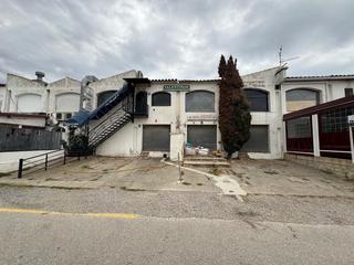 Geschäftsraum in Moxó - Sant Mori. Oportunidad de inversión! local comercial en castello dempuries