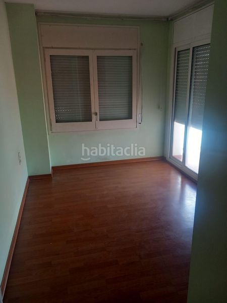 Foto 5de807fc-9c9d-4b37-8082-3f86b7b79d54. Casa adossada amb aparcament a Olot