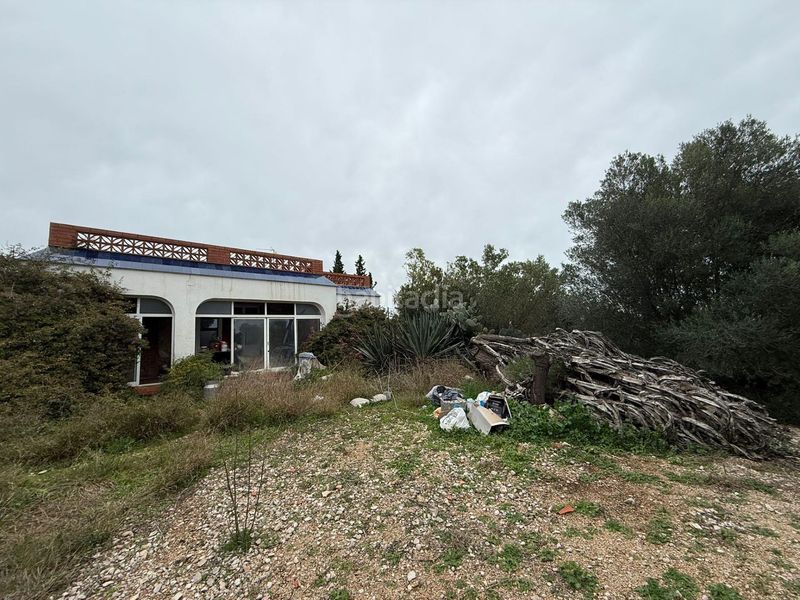 Foto aaeaa6a8-10f3-491d-935a-ab01a227d840. Masia amb aparcament a Camarles