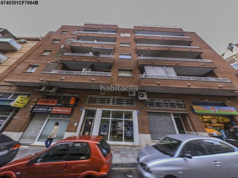Foto 3affef00-4db6-481c-beae-a26a707b8d4b. Local comercial a El Tancat-Mas d´en Gual Vendrell (El)