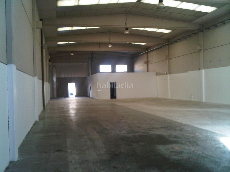 Foto a20a2ea3-441e-4e08-8ba5-8ac6ec2bbdd3. Miete fabrikhalle in Torreforta Tarragona