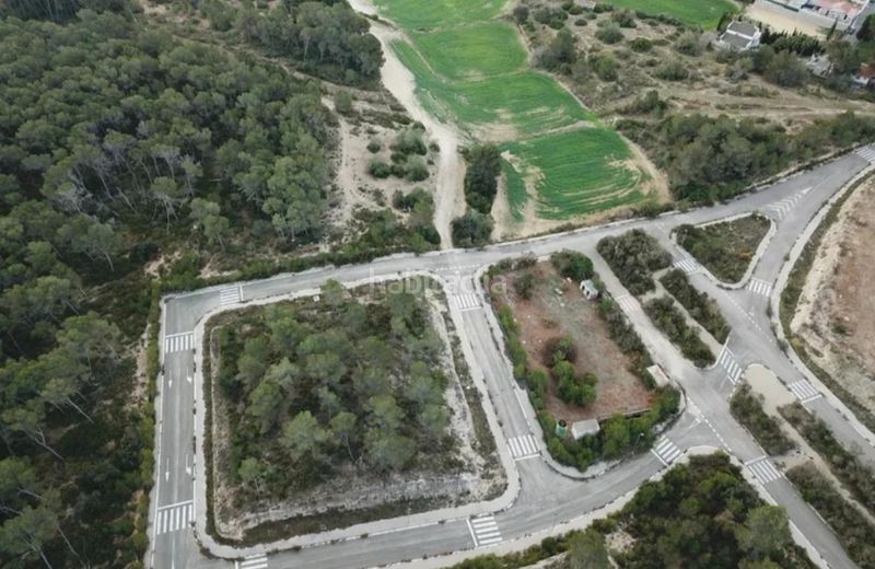 Foto 44ec670b-4f26-4825-9450-1ebb38a368cf. Terreny residencial a Catllar (El)