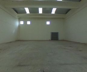 Industrial building in Valls. Nave industrial en venta en valls