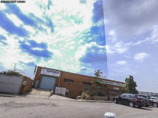 Industrial building in Can Parellada. Gran nave industrial con rampa privada en terrassa  excelente op