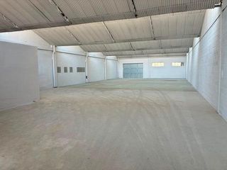 Affitto Capannone industriale in Valls. Nave industrial en alquiler en valls con posibilidad de opción d