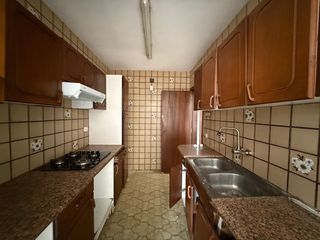 Haus in Segur de Calafell Nucli Urbà. Chalet adosado de 3 dormitorios con garaje, terrazas y jardín en