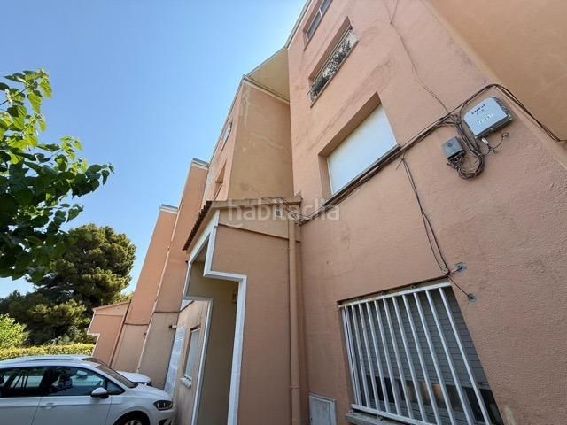 Foto 52ea0006-13db-46eb-97c1-7087772c4fe2. Pis amb piscina a Sant Salvador Coma-ruga
