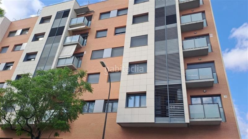 Foto 1018d46a-0d83-4dd3-8b33-82b38b5c27f5. Àtic amb piscina a Ponent Reus