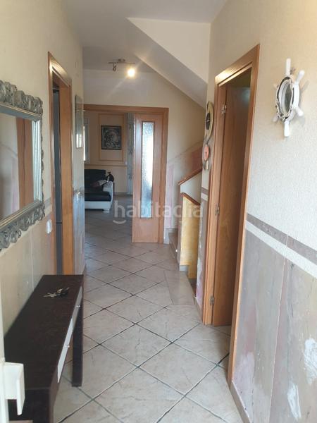 Foto 7356fd21-7ffe-4494-9902-f0aa2be3bb49. Casa adossada a carrer moscú 79 a Els Ametllers Cambrils