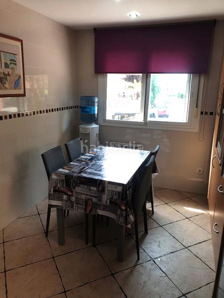 Foto ae49fc56-ef54-4ae8-b9b9-6d3fb02d1ac8. Casa adossada a carrer moscú 79 a Els Ametllers Cambrils