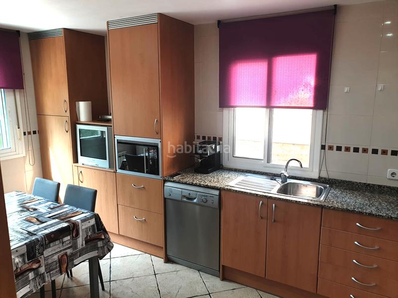 Foto ca161723-d0ff-422f-a8c7-06f7638c0056. Casa adossada a carrer moscú 79 a Els Ametllers Cambrils