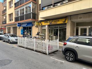 Locale commerciale in Carrer de valència 22. Local comercial en venta en cambrils
