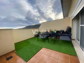 Pis  España. Ático duplex con terraza, garaje y trastero
