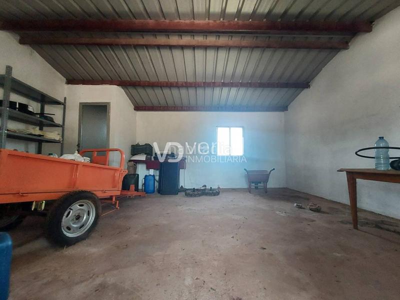 Foto f87a55f6-55bb-405e-9010-3e68698ac699. Terreny residencial a 6 102 a Enguera