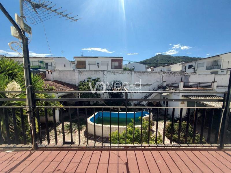 Foto ca78de61-1a3f-4666-b81d-5c08d632806a. Casa en diputacion 19 gran casachalet en Enguera