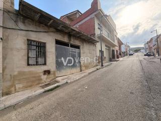 Local commercial à Doctor muñoz pérez 18. Planta baja, local, almacén