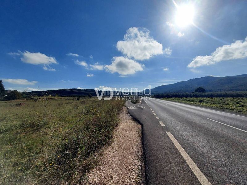 Foto 472e280d-8f66-4946-bde3-e90b965ebe3e. Finca rústica a poligono 5 543-542 a Anna