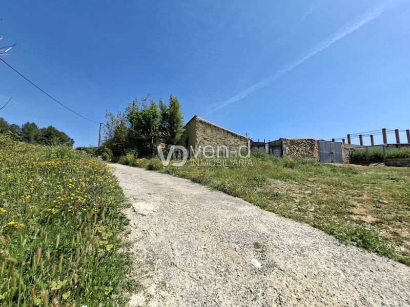 Foto 79dbde24-263b-4919-9d7f-e2300349c056. Masia a poligono 7 107 a Enguera