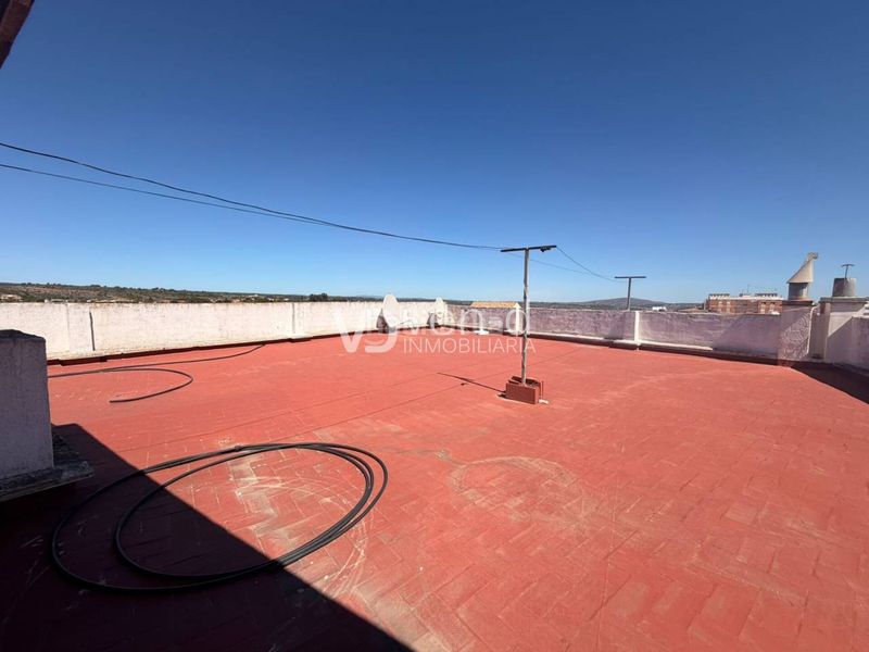 Foto de30de49-59de-40a3-891c-125e7ff1ef3f. Pis a calle antonio machado 2 a Enguera