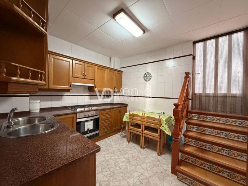 Foto ddcab941-ccb9-4b44-b51e-8cffa36bc34b. Casa a Enguera
