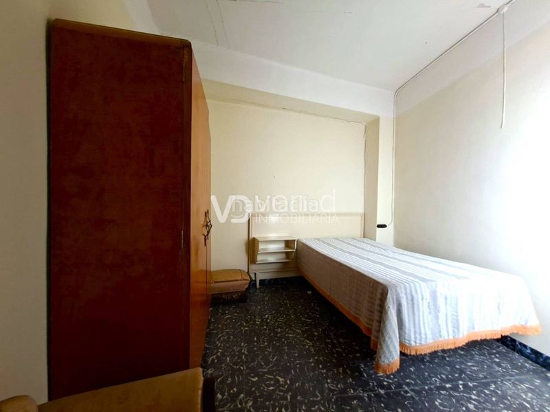 Foto 4093e527-3cc1-40b1-aebf-bb1cc165be3d. Casa a calle garnelo alda 1 a Enguera