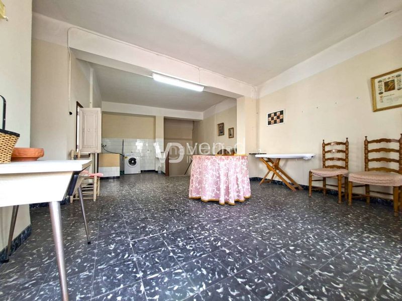 Foto 893de9c6-f129-4e8c-9be4-cfebc2c23281. Casa a calle garnelo alda 1 a Enguera