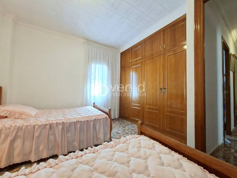 Foto 563d3afe-a8e7-4f41-8aeb-7d57680310d8. Casa a calle moncada 5 a Enguera