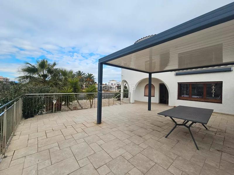 Foto 3e334e74-3673-4df1-afab-4f64325548f7. Casa  en venta al canal ancho en Segre - Ebre - Ter Empuriabrava