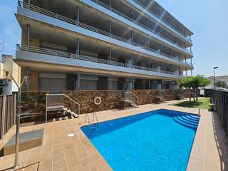 Pis a Joanot martorell 6-8. Apartamento en venta en roses.