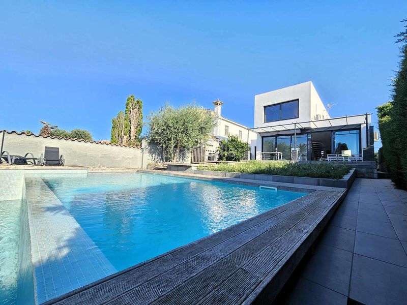 Foto 0cd522c5-8032-4918-8987-a757d26f6575. Casa amb calefacció piscina a Francolí - Freser - Noguera Empuriabrava
