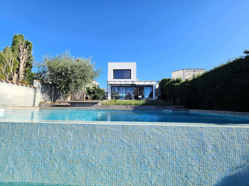 Foto c2a8e15c-a76a-4505-a7a3-1842fb8f2569. Casa amb calefacció piscina a Francolí - Freser - Noguera Empuriabrava