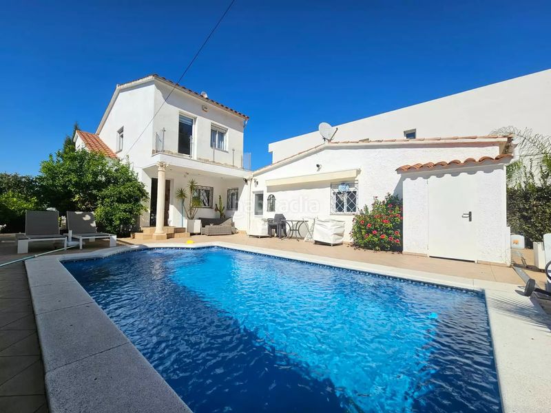 Foto 014594ff-19c6-48cd-9e11-721a9f453857. Casa amb calefacció aparcament piscina a Tordera - Fluvià - Llobregat Empuriabrava