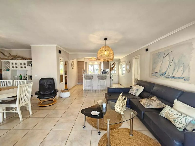 Foto 4c9b3dc0-5107-44b2-9097-df110bda1ad9. Casa amb calefacció aparcament piscina a Tordera - Fluvià - Llobregat Empuriabrava