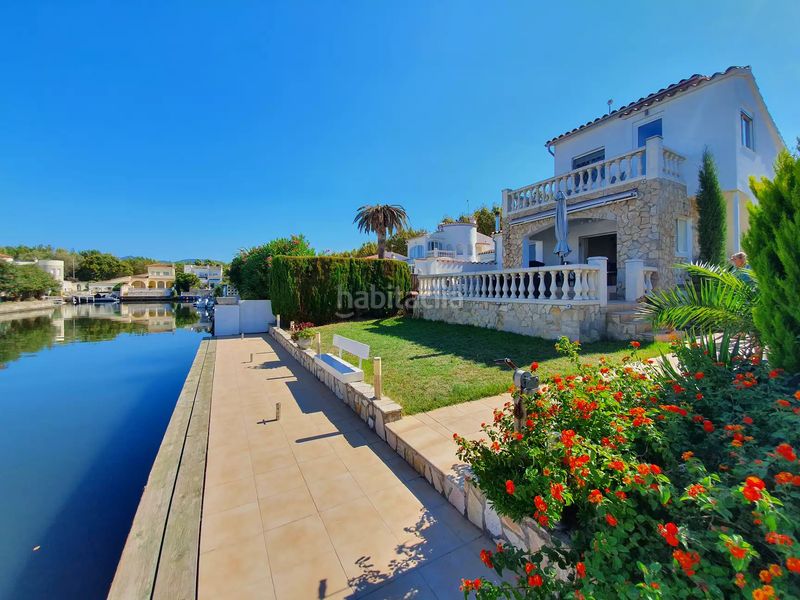 Foto a2e5d069-1345-4464-b57d-1255beeaf046. Casa amb calefacció aparcament piscina a Tordera - Fluvià - Llobregat Empuriabrava