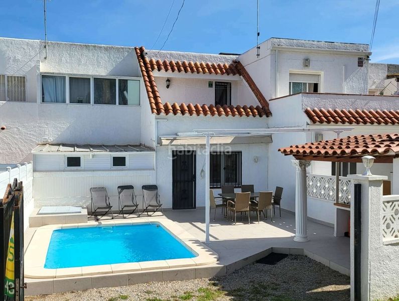 Foto f194f729-bf64-4f16-83df-9730a0cdb3ca. Casa amb calefacció piscina a Carlit - Montseny Empuriabrava