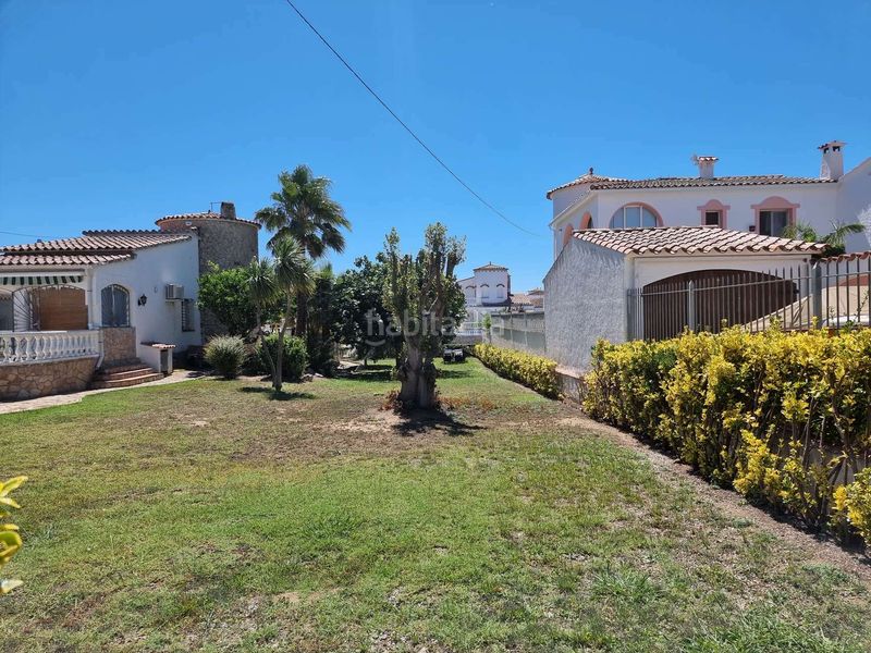 Foto 205dacc8-68f3-412e-a513-e797a7a08ba8. Casa amb aparcament piscina a Segre - Ebre - Ter Empuriabrava