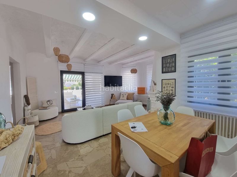Foto 8f3c9942-0f6e-46dc-a57a-80087d53da18. Casa amb aparcament piscina a Segre - Ebre - Ter Empuriabrava