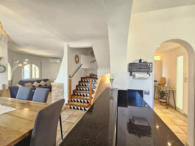 Foto 6b15e39e-6c38-4239-b151-2c78d94310aa. Casa amb calefacció aparcament a Francolí - Freser - Noguera Empuriabrava