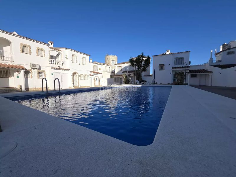 Foto a0b4e917-3b85-4e12-b865-30021d5e8ab3. Casa amb calefacció aparcament a Francolí - Freser - Noguera Empuriabrava