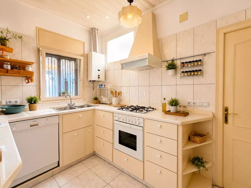 Foto b6414a05-4cd4-4379-9b44-de83aaa4e8b6. Casa amb aparcament a Carlit - Montseny Empuriabrava