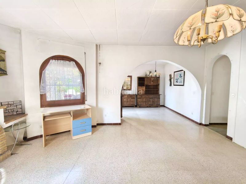 Foto 68e82836-bfb9-461d-b45d-71794951c988. Casa amb aparcament a Requesens Empuriabrava