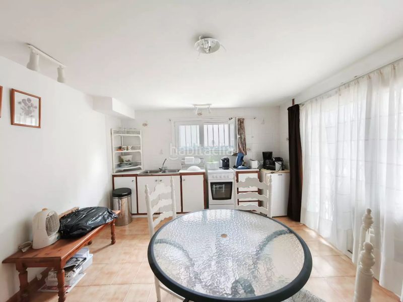 Foto c527e0e7-ac2e-4599-9ff5-91767b8e6589. Casa amb calefacció aparcament piscina a Requesens Empuriabrava