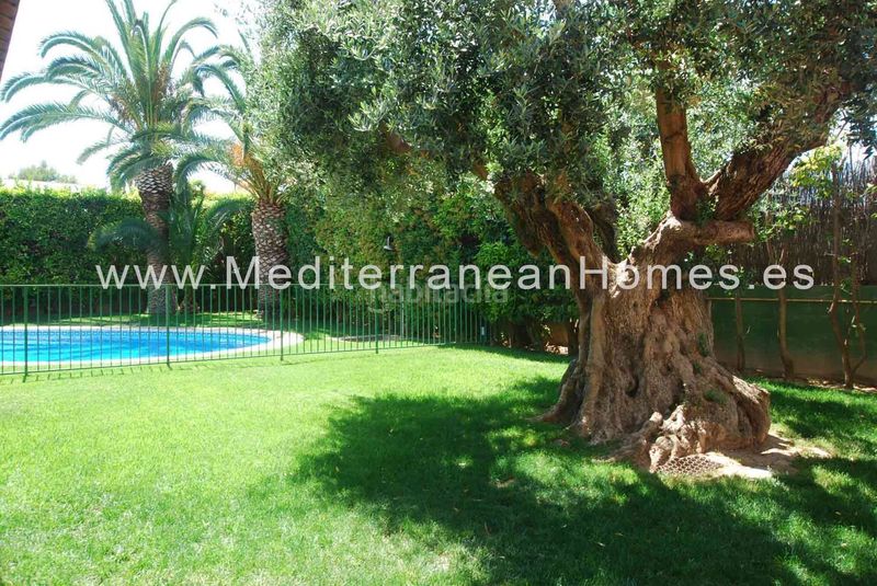 Foto 145ed28c-7350-49ee-b4bc-3dd2e9c9b491. Chalet with pool in Alfinach - Monasterios Puçol